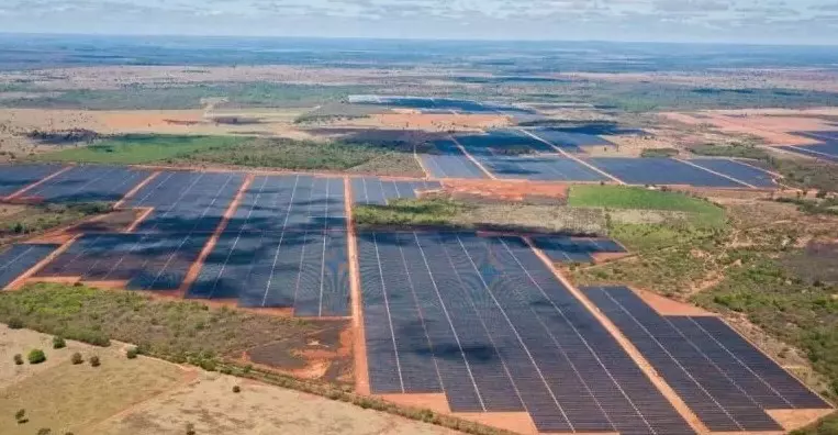 O maior complexo fotovoltaico do Brasil está em Janaúba